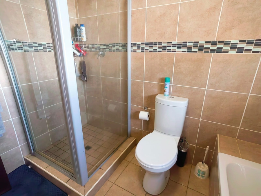 2 Bedroom Property for Sale in Die Bult North West